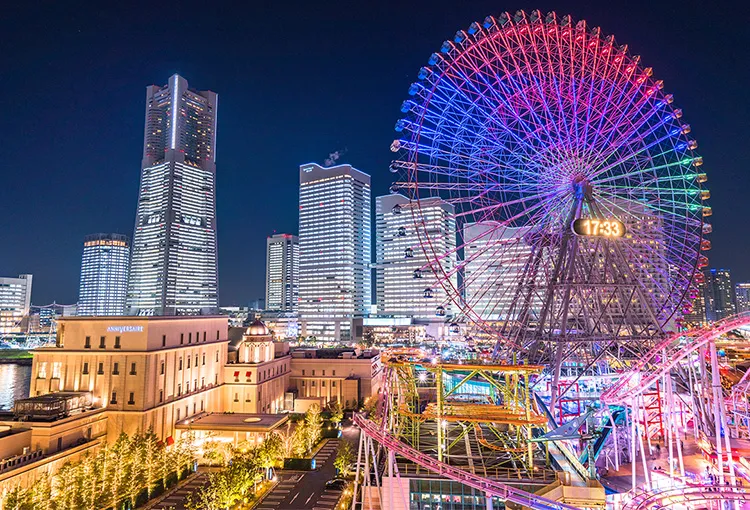 「みなとみらい」駅